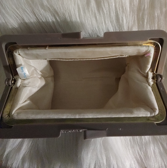 VTG. Fabric Taupe Clutch Bag - Picture 4 of 6